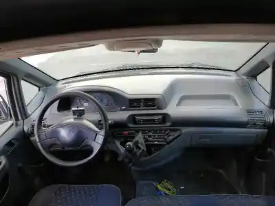 Vehicul casat citroen jumpy i (u6u_) 2.0 hdi 95 al anului 2002 alimentat rhx