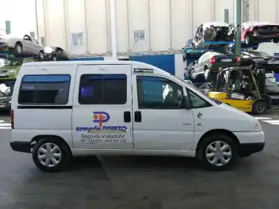 Vehicul casat citroen jumpy i (u6u_) 2.0 hdi 95 al anului 2002 alimentat rhx