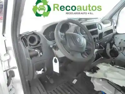 Scrapping Vehicle renault master iii furgoneta (fv) 2.3 dci 150 fwd (fv0f fv03) of the year 2013 powered m9t d8