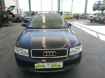 Veículo de Sucata audi a4 berlina (8e) 2.0 do ano 2001 alimentado alt