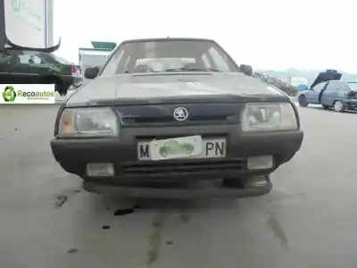 Sloopvoertuig skoda favorit (781) 1.3 van het jaar 1994 aangedreven 781135e