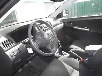 Scrapping Vehicle toyota corolla (_e12_) 2.0 d-4d (cde120r_ cde120l_) of the year 2005 powered 1cdftv