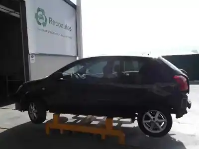 Scrapping Vehicle toyota corolla (_e12_) 2.0 d-4d (cde120r_ cde120l_) of the year 2005 powered 1cdftv