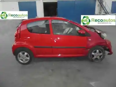 Veicolo di demolizione peugeot 107 urban dell'anno 2007 alimentato 8ht