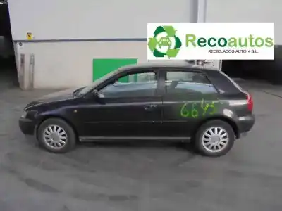 Scrapping Vehicle audi a3 (8l) 1.6 ambiente of the year 2000 powered akl