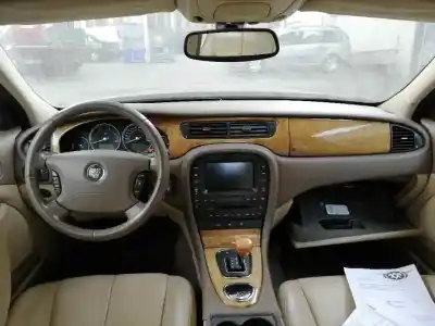 Здавання транспортного засобу jaguar                                             s-type                                                                                                                                                                                                                                                     2.7 v6 diesel cat року 2005 потужний d/7b