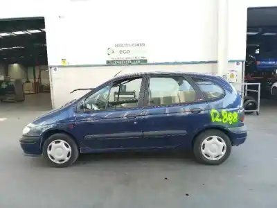 Scrapping Vehicle renault megane i scenic (ja0) 1.9 dti diesel cat of the year 1998 powered f9q