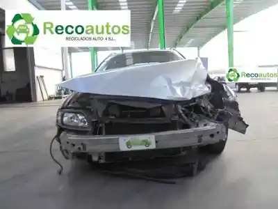 Veículo de Sucata volvo v70 familiar 2.4 (103kw) do ano 2002 alimentado b5244s2