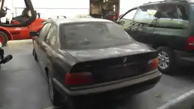 Veículo de Sucata bmw serie 3 coupe (e36) 318is do ano 1994 alimentado 184s1