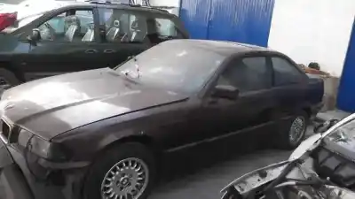 Veículo de Sucata bmw serie 3 coupe (e36) 318is do ano 1994 alimentado 184s1
