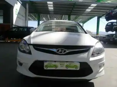 Veículo de Sucata hyundai i30 style do ano 2010 alimentado d 4fb