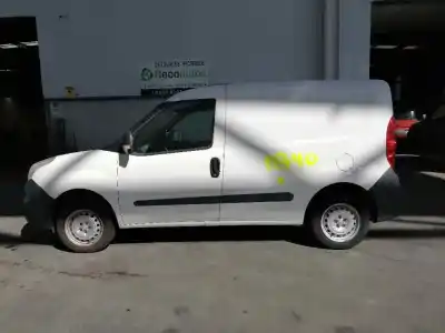 Здавання транспортного засобу OPEL COMBO FURGONETA/MONOVOLUMEN (X12) 1.3 CDTI (B05) року 2013 потужний 263A2000