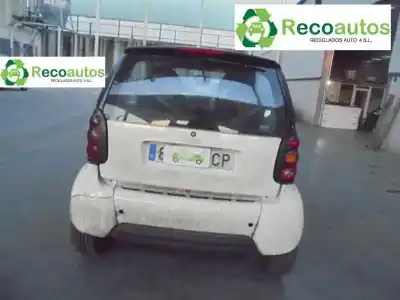 Vehicul casat smart coupe cdi al anului 2000 alimentat 