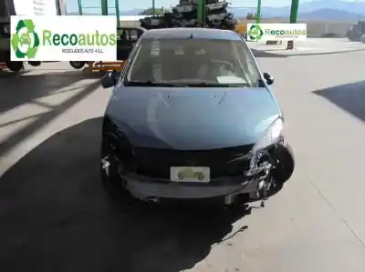 Scrapping Vehicle dacia sandero 1.2 16v of the year 2011 powered d4ff730