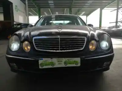 Veículo de Sucata mercedes-benz clase e (w211) berlina e 320 (211.065) do ano 2002 alimentado 112949