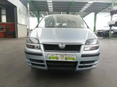 Veículo de Sucata fiat ulysse (179) 2.2 jtd admiral do ano 2005 alimentado 4hw