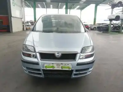 Veículo de Sucata fiat ulysse (179) 2.2 jtd admiral do ano 2005 alimentado 4hw