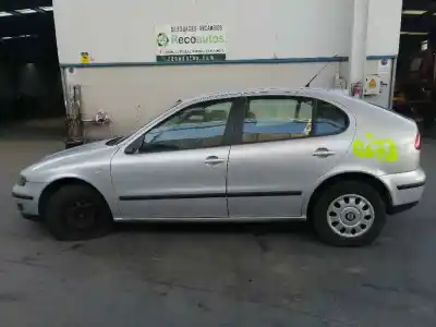 Здавання транспортного засобу seat leon (1m1) 1.4 16v року 2000 потужний ahw