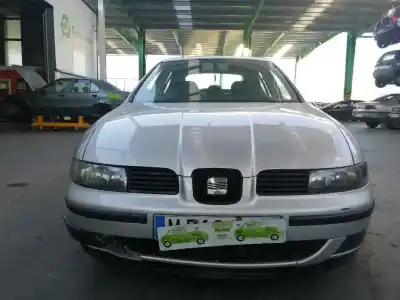 Здавання транспортного засобу seat leon (1m1) 1.4 16v року 2000 потужний ahw