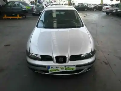 Здавання транспортного засобу seat leon (1m1) 1.4 16v року 2000 потужний ahw
