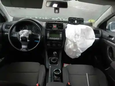 Здавання транспортного засобу volkswagen golf v variant (1k5) 1.9 tdi року 2008 потужний bxe