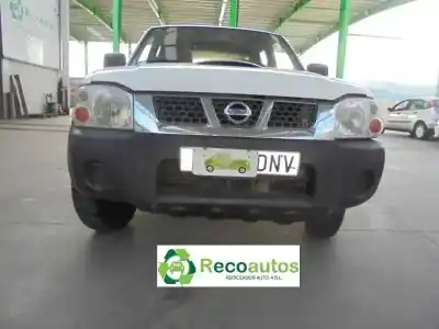 Здавання транспортного засобу nissan pick-up (d22) td doble cabina navara року 2005 потужний yd25