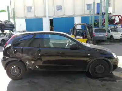 Здавання транспортного засобу opel corsa c 1.0 12v року 2003 потужний z10xep