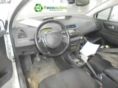 Veículo de Sucata citroen c4 coupe vtr do ano 2005 alimentado 9hx