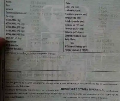 Veículo de Sucata citroen c4 coupe vtr do ano 2005 alimentado 9hx