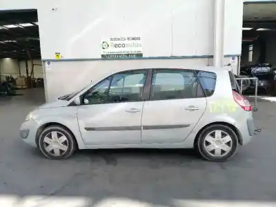 Veículo de Sucata renault scenic ii 1.9 dci diesel do ano 2003 alimentado f9qd8