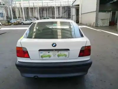 Veicolo di demolizione bmw serie 3 compacto (e36) 1.6 cat dell'anno 1995 alimentato 164e2g