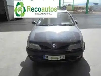 Veicolo di demolizione renault laguna (b56) 3.0 v6 dell'anno 1994 alimentato z7x