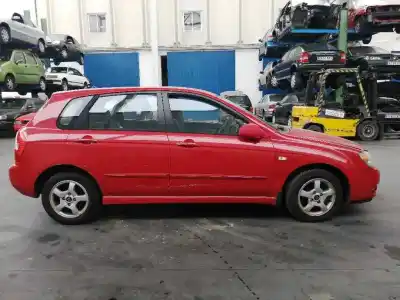 Scrapping Vehicle kia cerato 2.0 lx crdi familiar of the year 2004 powered d4ea