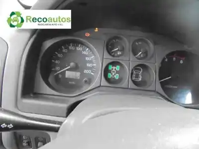 Veículo de Sucata mitsubishi montero (v60/v70) 3.2 di-d all-four do ano 2003 alimentado d 4m41