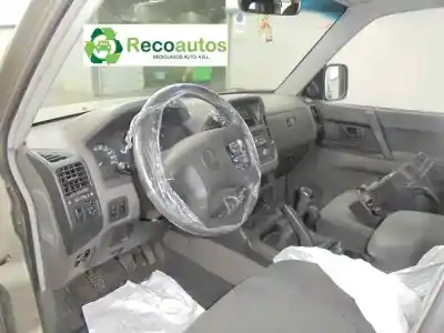 Veículo de Sucata mitsubishi montero (v60/v70) 3.2 di-d all-four do ano 2003 alimentado d 4m41