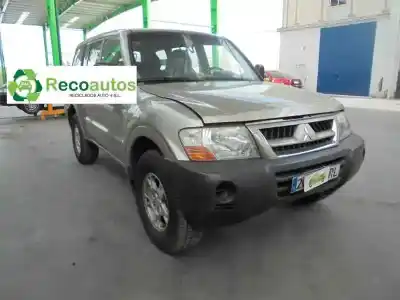 Veículo de Sucata mitsubishi montero (v60/v70) 3.2 di-d all-four do ano 2003 alimentado d 4m41