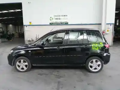 Veículo de Sucata MAZDA 2 BERLINA (DY) 1.4 Diesel CAT do ano 2003 alimentado F6JA