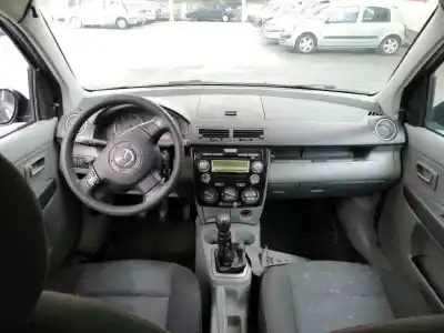 Veículo de Sucata mazda 2 berlina (dy) 1.4 diesel cat do ano 2003 alimentado f6ja