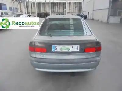 Sloopvoertuig renault laguna (b56) 2.0 rt van het jaar 1996 aangedreven g-f3r