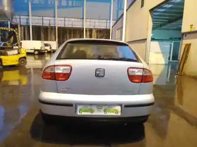 Vehicul casat seat leon (1m1) 1.8 20v al anului 2000 alimentat agn