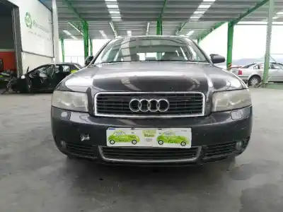 Veículo de Sucata audi a4 b6 avant (8e5) 2.5 tdi do ano 2004 alimentado bdg