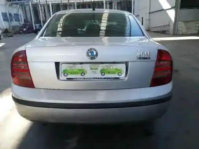 Scrapping Vehicle skoda superb i (3u4) 1.9 tdi of the year 2003 powered awx