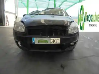 Veículo de Sucata fiat linea (323_, 110_) 1.3 d multijet (323axb11, 323axb1a) do ano 2007 alimentado 199a3000