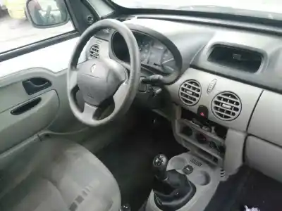 Здавання транспортного засобу renault kangoo (f/kc0) * року 2010 потужний k9k v7 Здавання транспортного засобу renault kangoo (f/kc0) * року 2010 потужний k9k v7