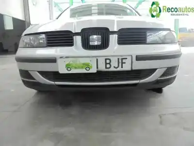 Здавання транспортного засобу seat toledo ii (1m2) 1.6 16v року 2001 потужний aus