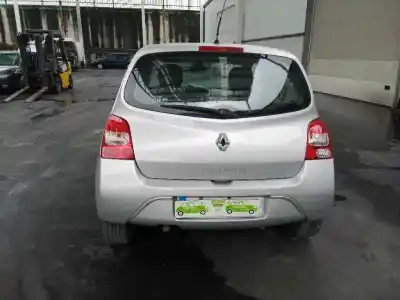 Veículo de Sucata renault twingo 1.5 dci diesel do ano 2008 alimentado k9k1740