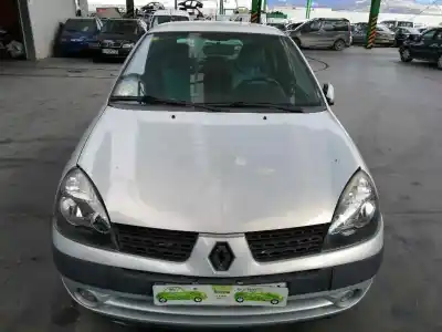 Scrapping Vehicle renault clio ii fase ii (b/cb0) 1.4 16v of the year 2002 powered k4jc710