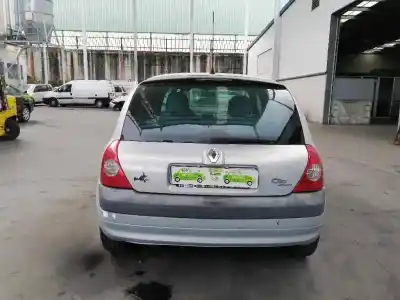 Scrapping Vehicle renault clio ii fase ii (b/cb0) 1.4 16v of the year 2002 powered k4jc710