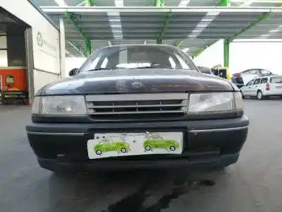 Veículo de Sucata opel vectra a 2.0 do ano 1990 alimentado g-20ne