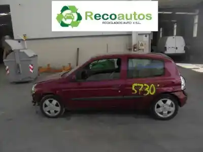 Scrapping Vehicle renault clio ii fase ii (b/cb0) 1.9 dti diesel 80 cv / 59 kw of the year 2001 powered f9q r7